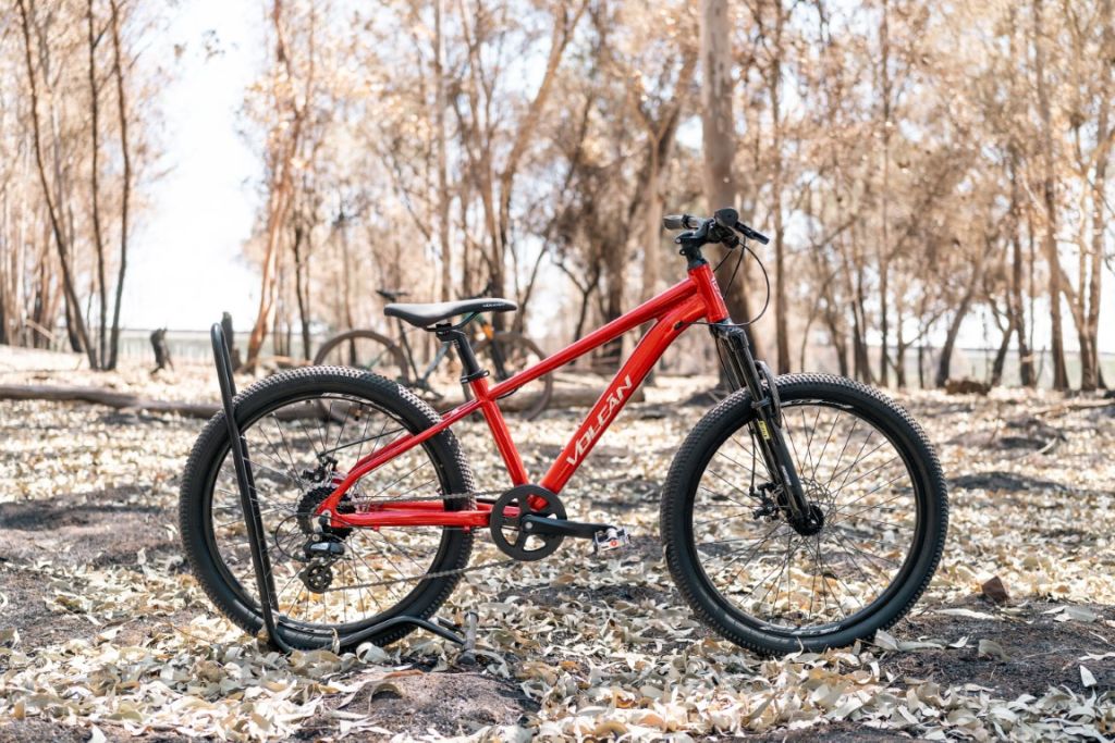Volcan Cosmo 26″ Junior MTB – 1×9 Shimano & Mechanical Disc Brakes