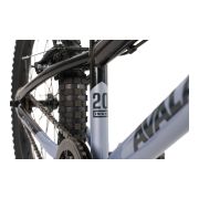 Avalanche Antix Silver / Black Blue — 20-inch frame marking